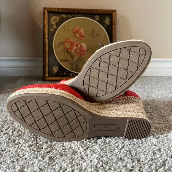 Joie "Sloan" Espadrille Ankle Strap Wedgie Shoes NWOT Size 7M - Picture 6 of 7